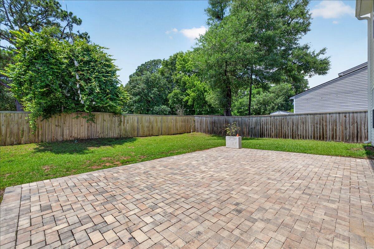 149 Country Oaks Lane