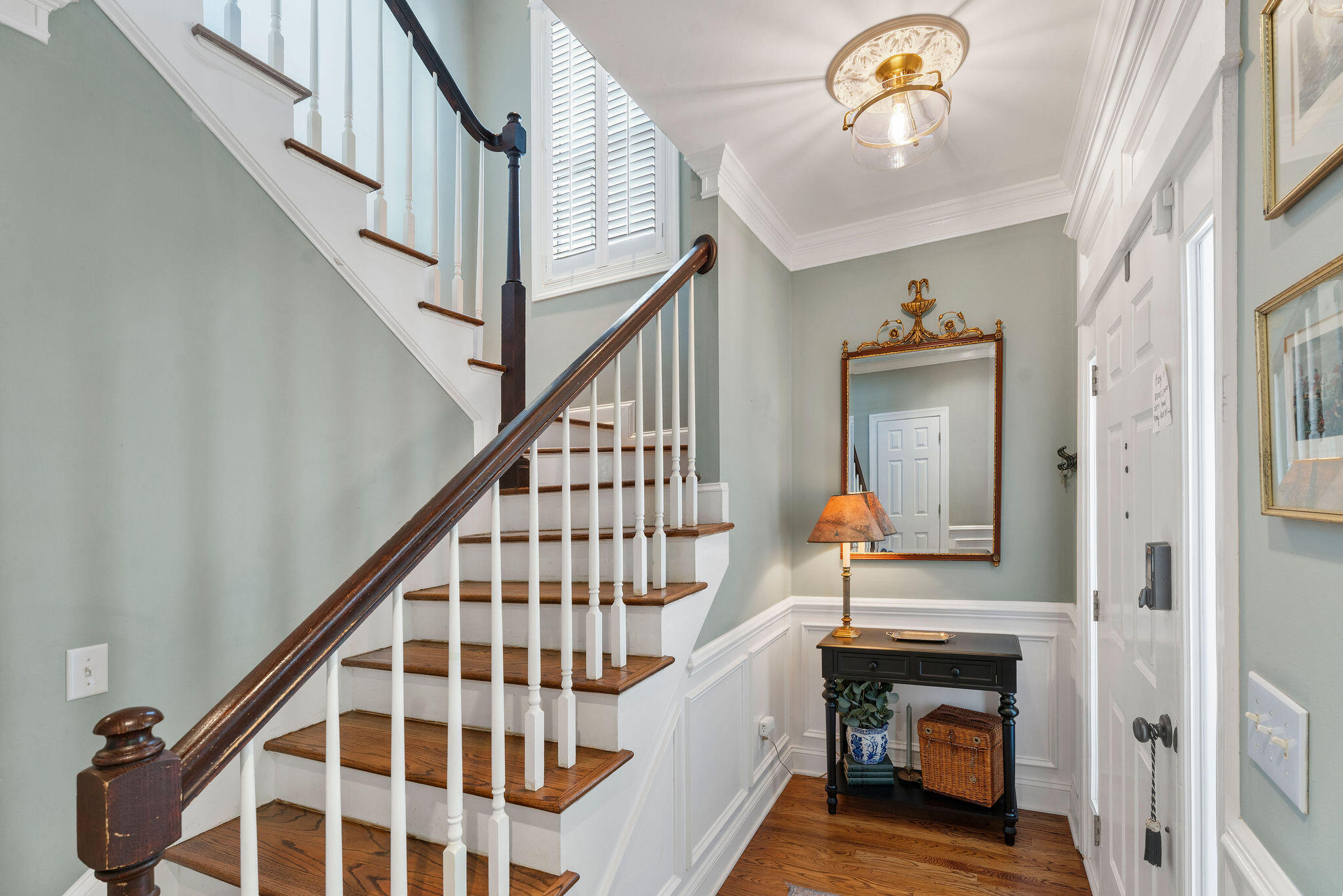 1093 Mathis Ferry Road