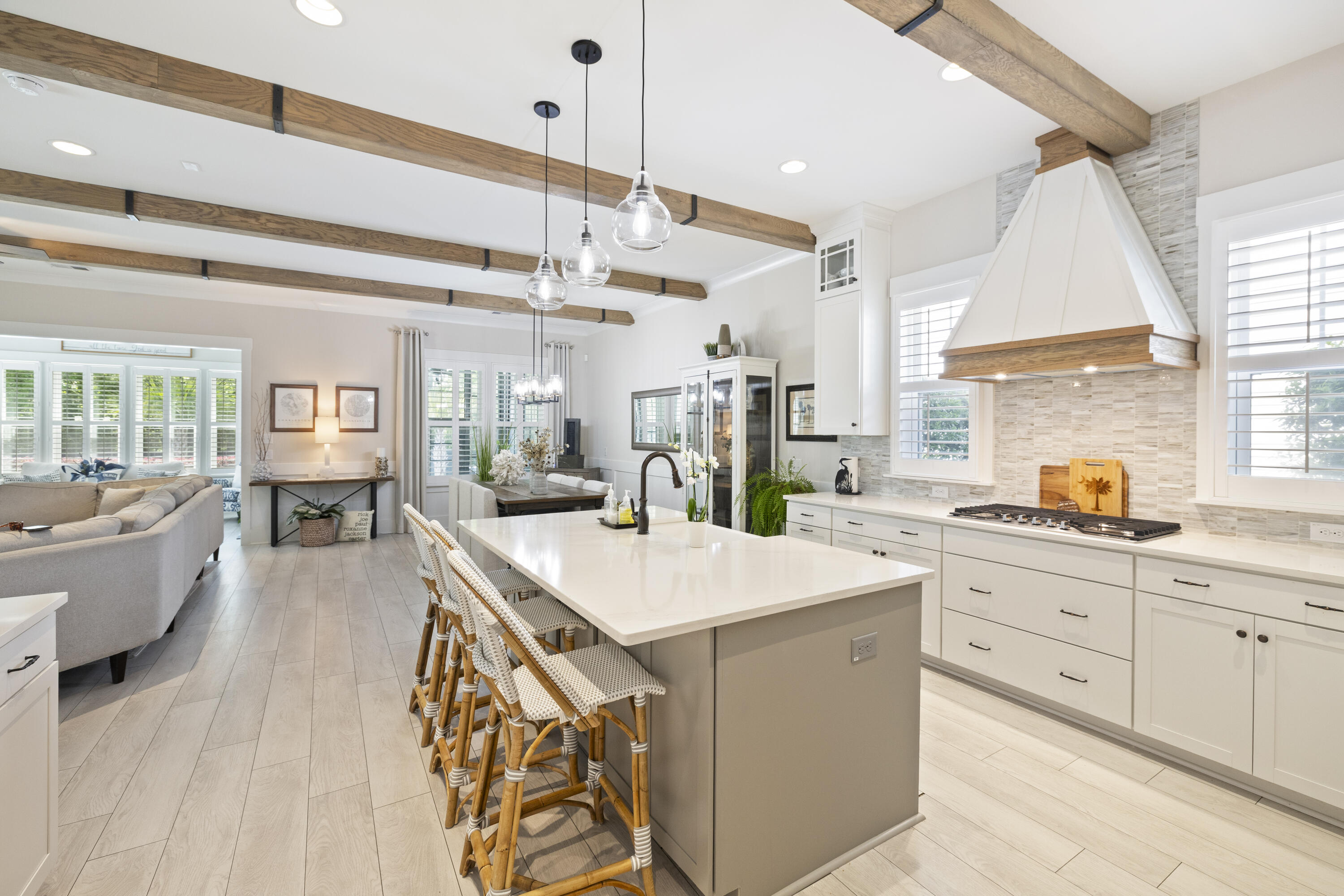 2898 Clearwater Drive