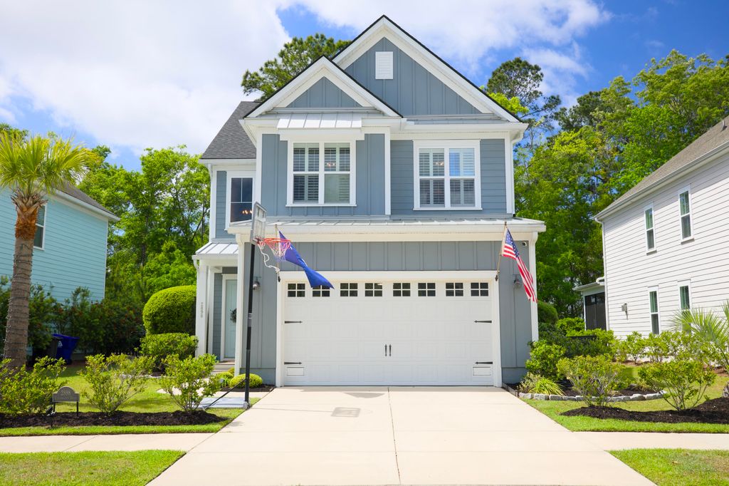 Photo of 2898 Clearwater Drive, Mount Pleasant, SC 29466 (MLS # 26010154)