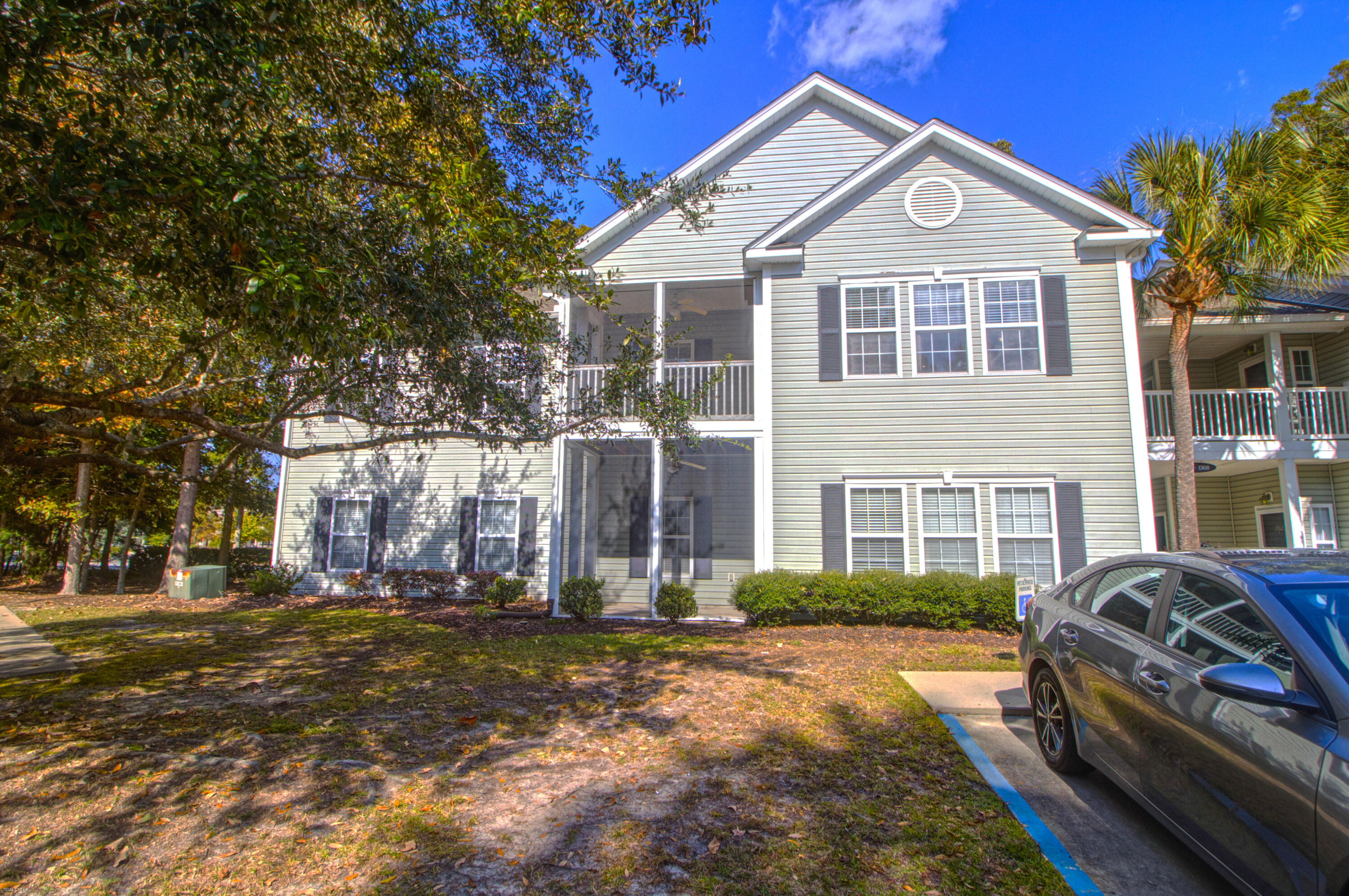 1305 Grove Park Drive