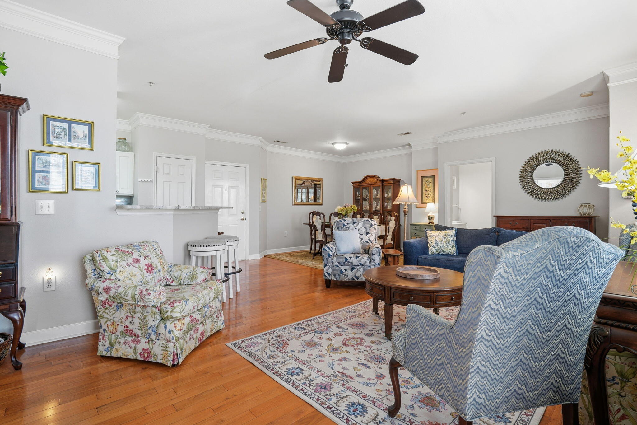 1533 Cambridge Lakes Drive 203d