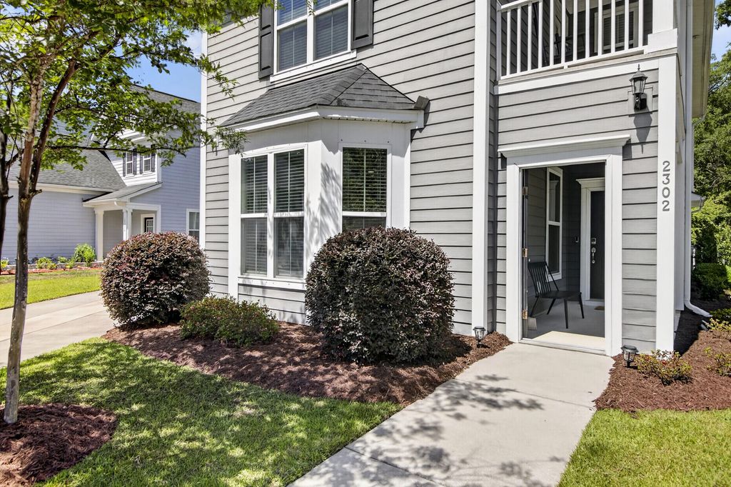 Photo of 2302 Town Woods Road, Charleston, SC 29414 (MLS # 26013103)