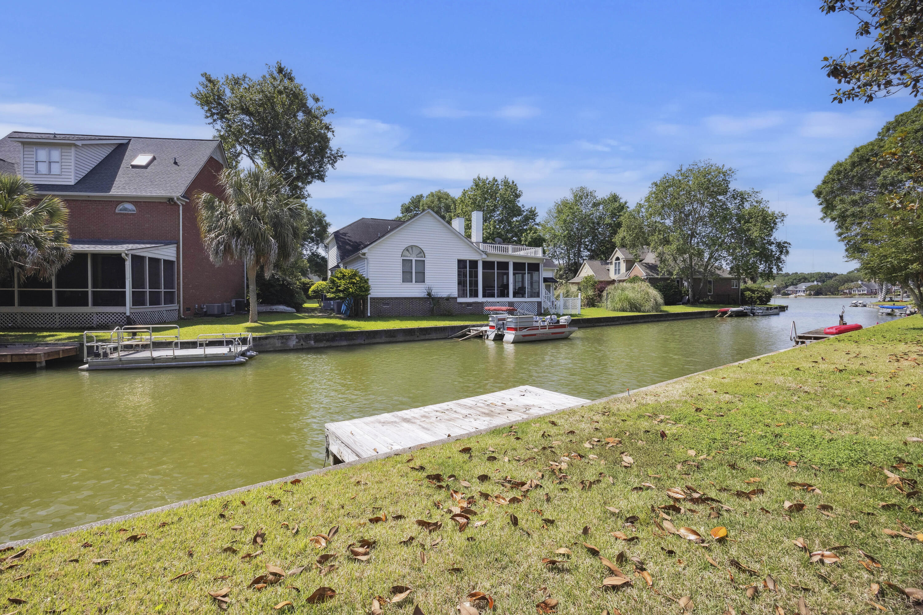 1280 Waterfront Drive