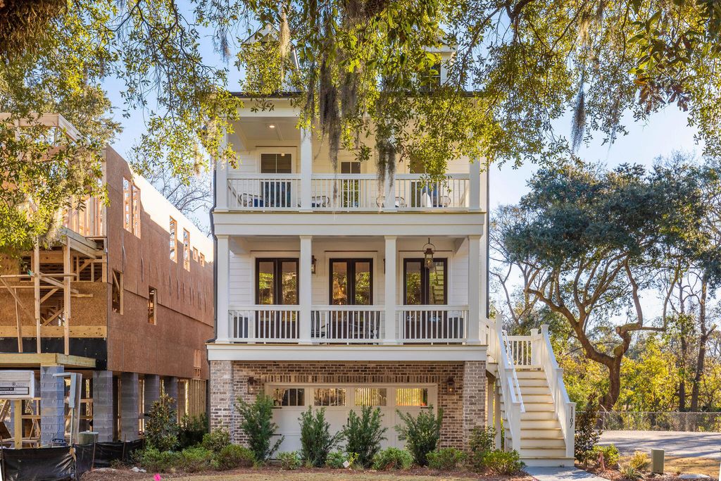 Photo of 720 Minton Road, Charleston, SC 29412 (MLS # 25007659)
