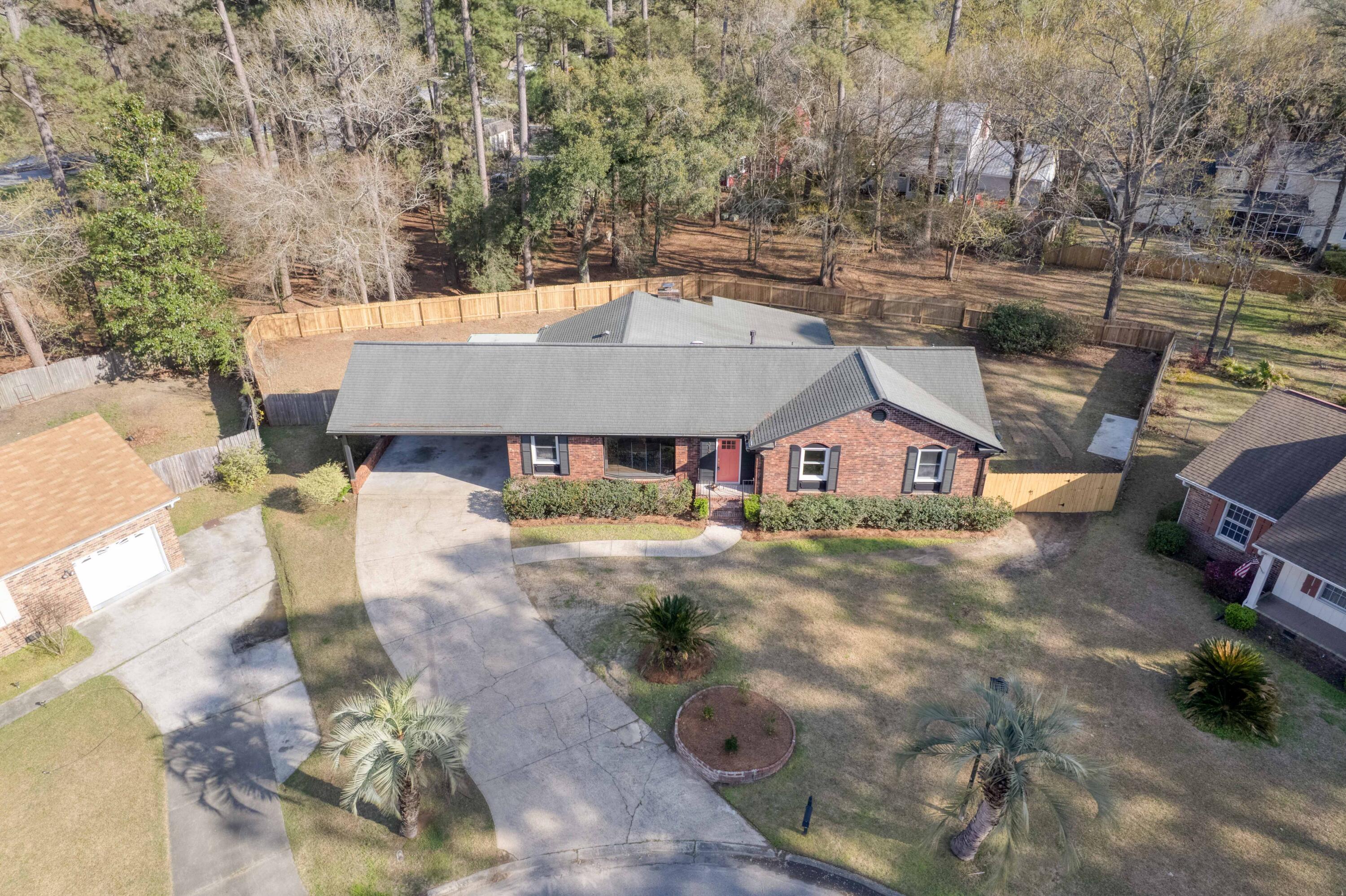 313 Runnymede Lane