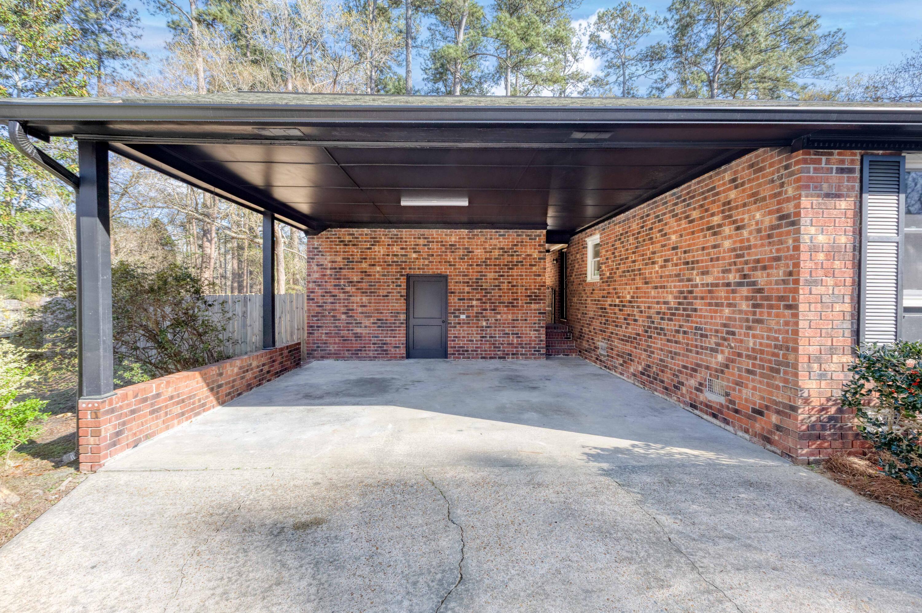 313 Runnymede Lane