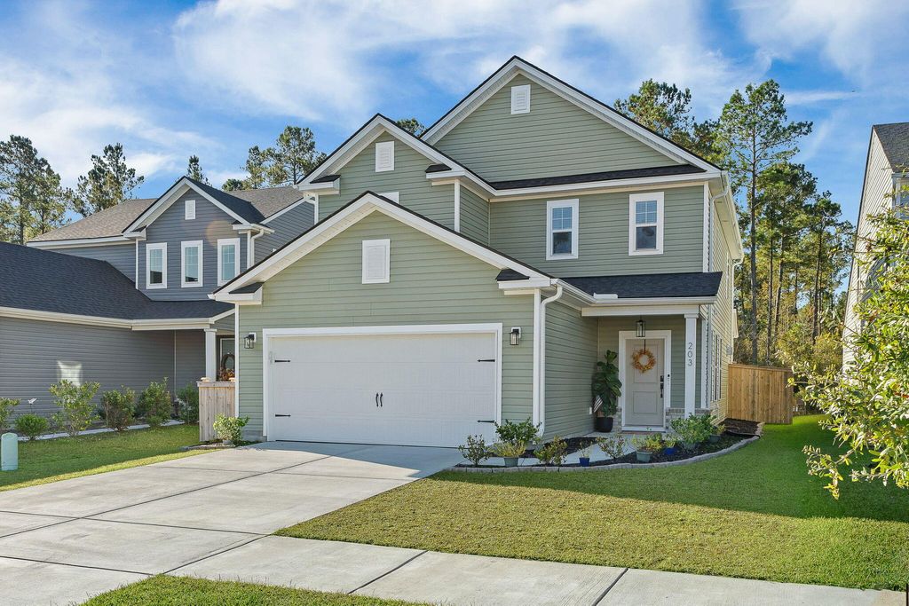 Photo of 203 Wappoo Trace Lane, Summerville, SC 29486 (MLS # 25030649)
