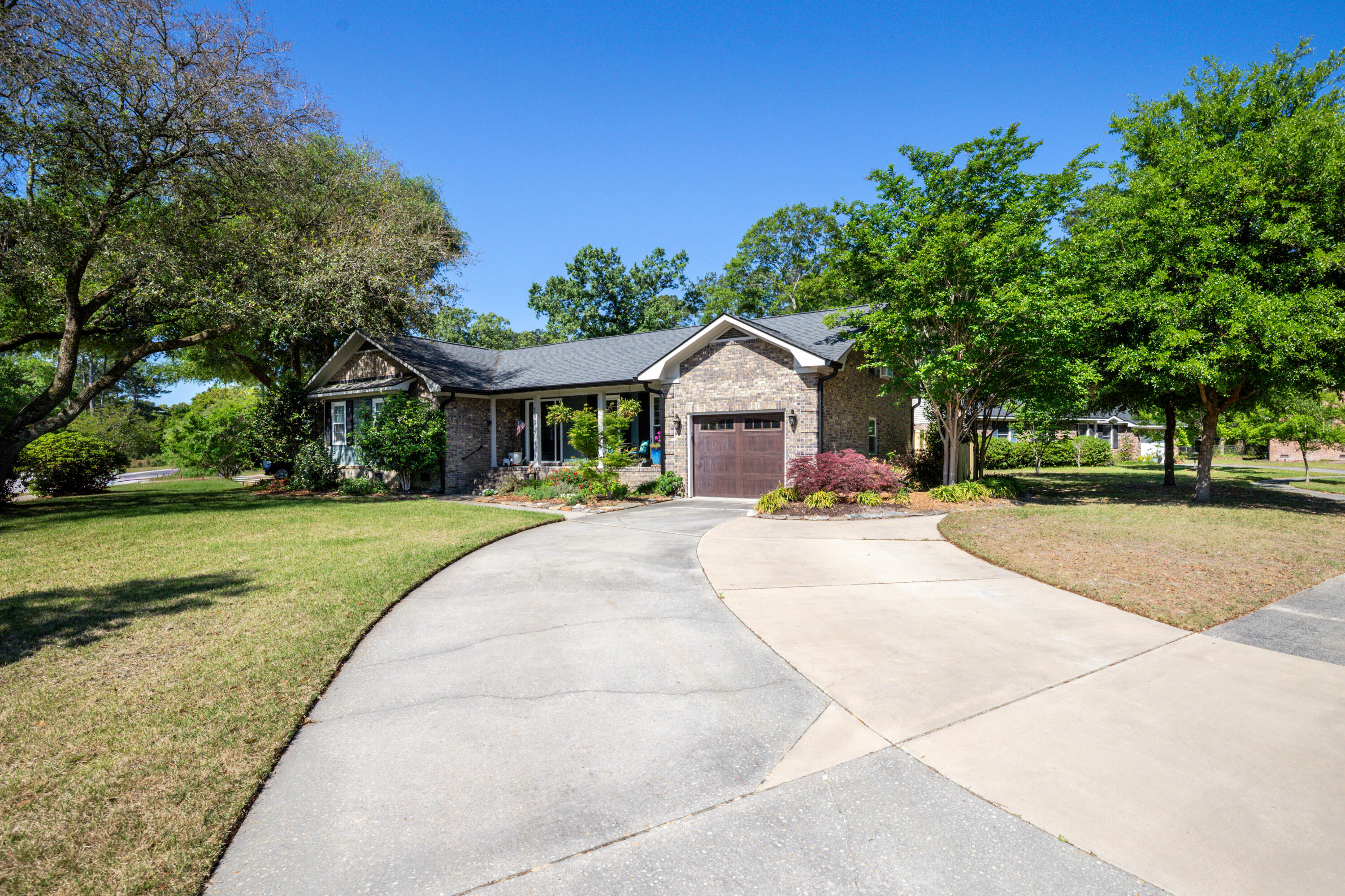 101 Chalcott Place