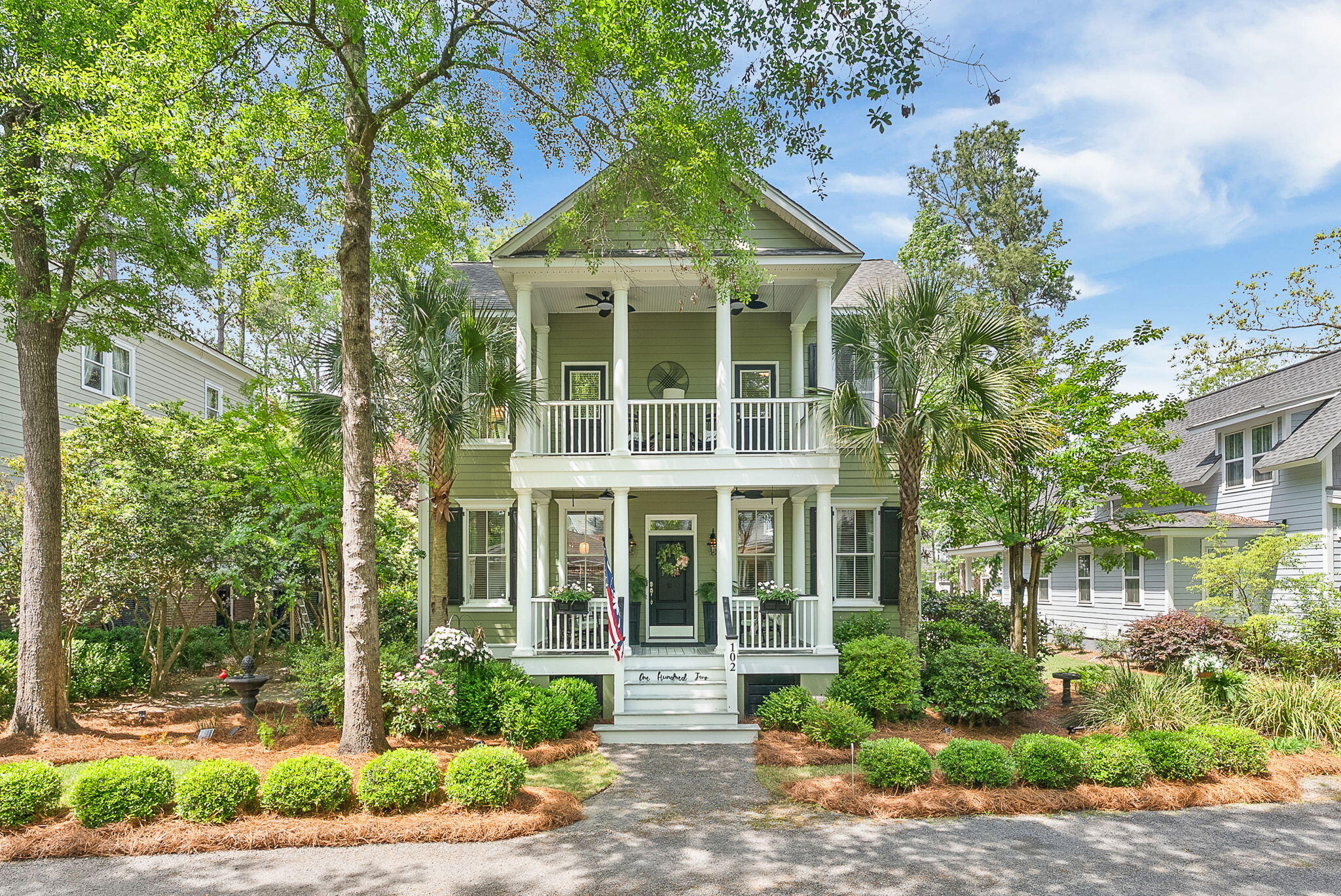 102 Lowndes Lane