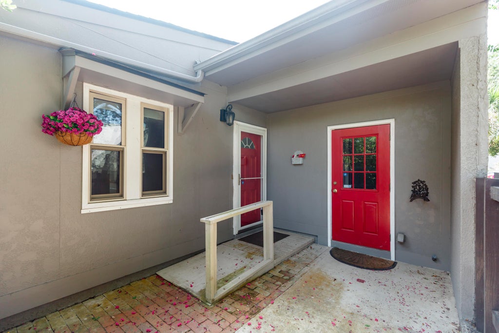 Photo of 101 Ventura Place, Mount Pleasant, SC 29464 (MLS # 26020542)