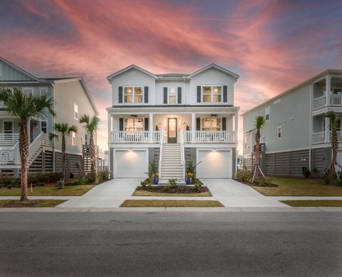 Photo of 1651 Cultivation Lane, Mount Pleasant, SC 29466 (MLS # 25030255)