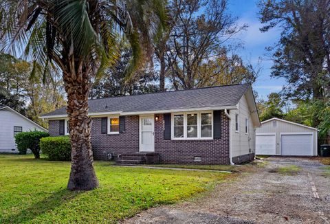 223 Birch Avenue Goose Creek SC 29445