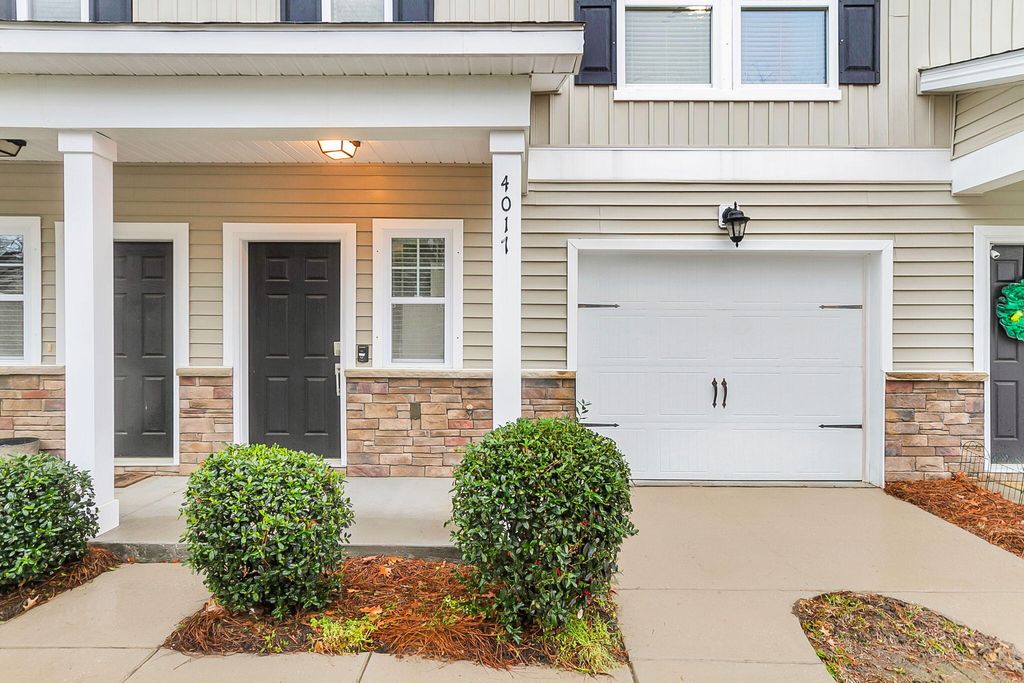 Photo of 4017 Hartland Street, Charleston, SC 29414 (MLS # 26008101)