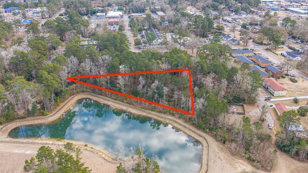 Photo of 818 N Cedar Street, Summerville, SC 29483 (MLS # 26004345)