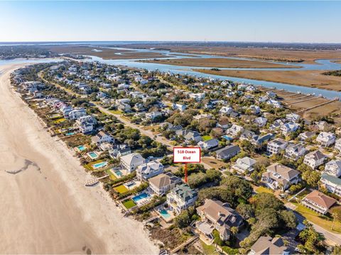 A home in Isle of Palms