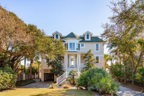 A home in Isle of Palms