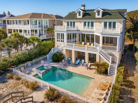 A home in Isle of Palms