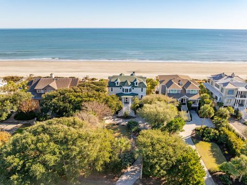 A home in Isle of Palms