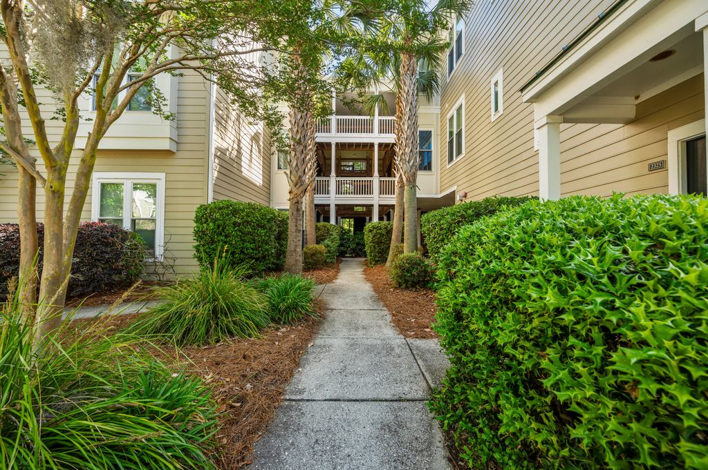 Photo of 2312 Egret Crest Lane, Charleston, SC 29414 (MLS # 26013706)
