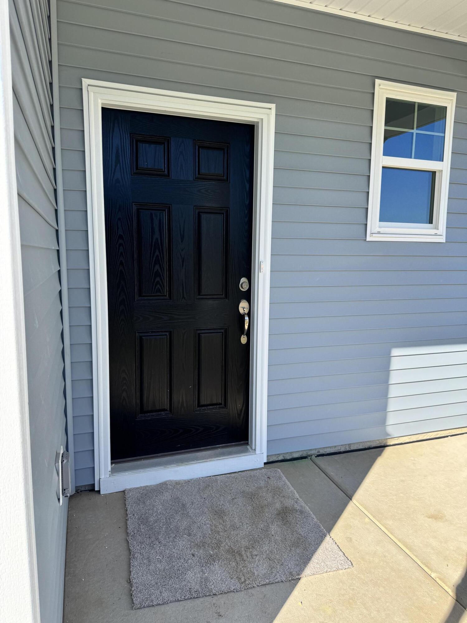 118 Shingle Oak Drive