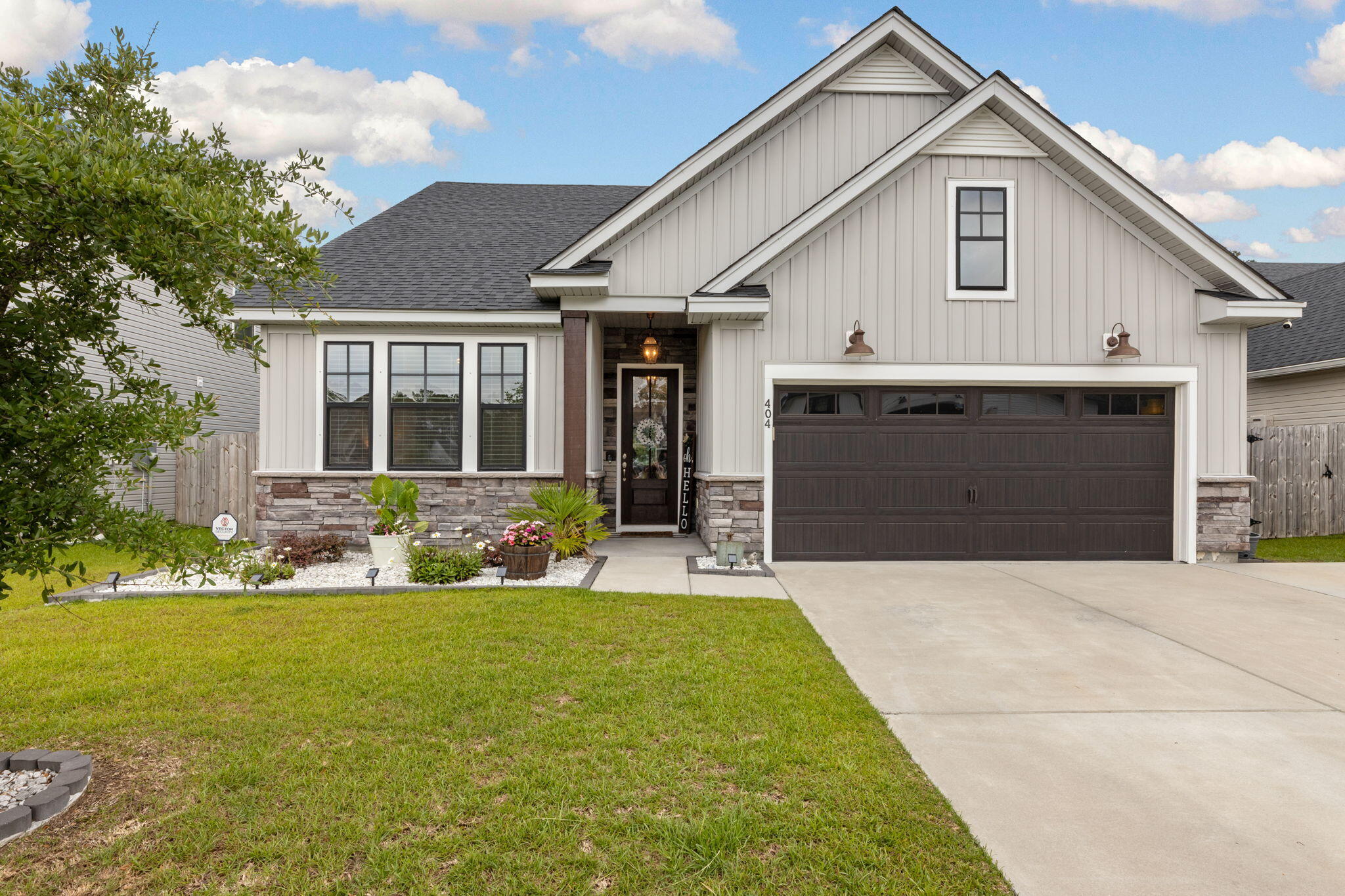 404 Omaha Drive