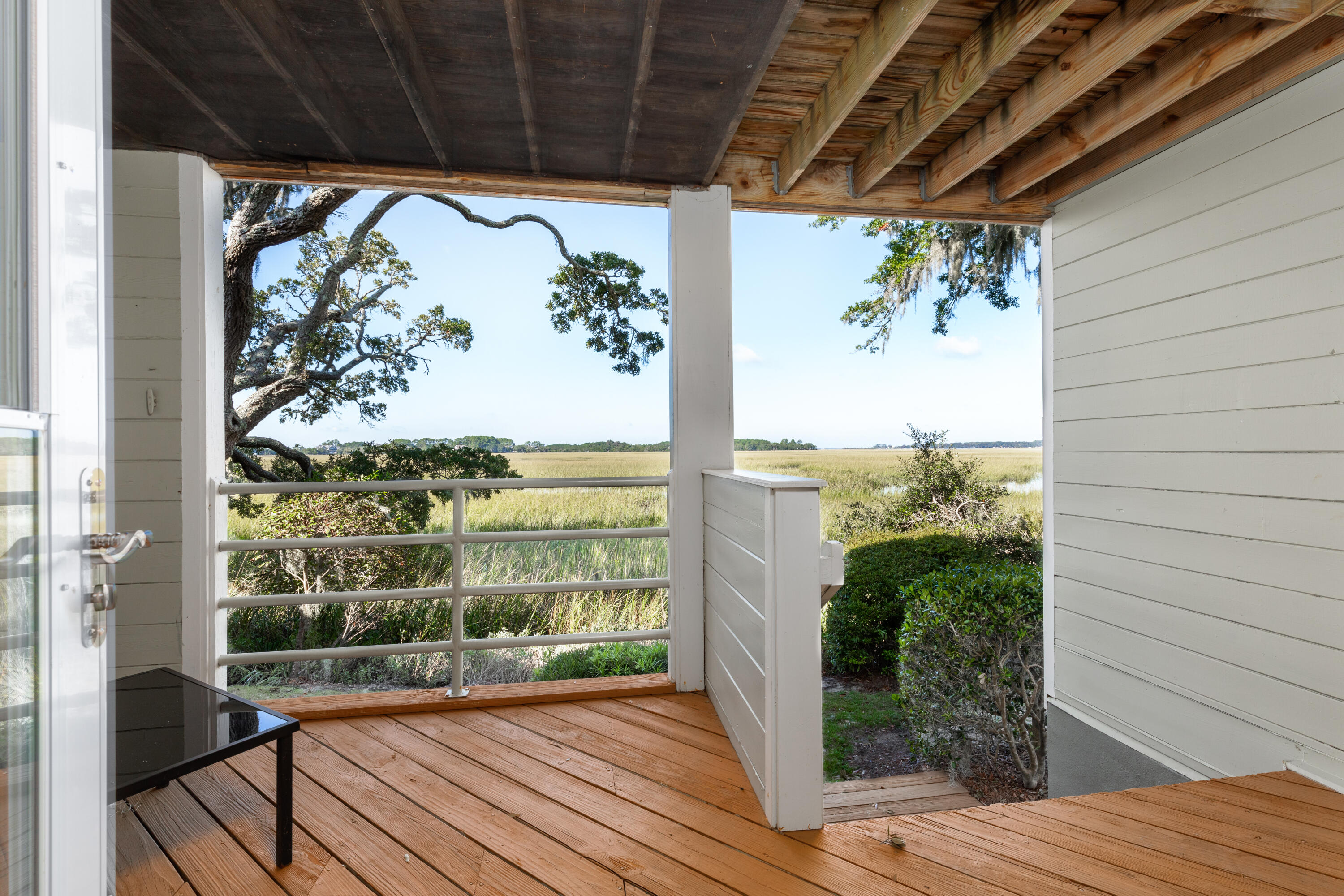 1712 Live Oak Park