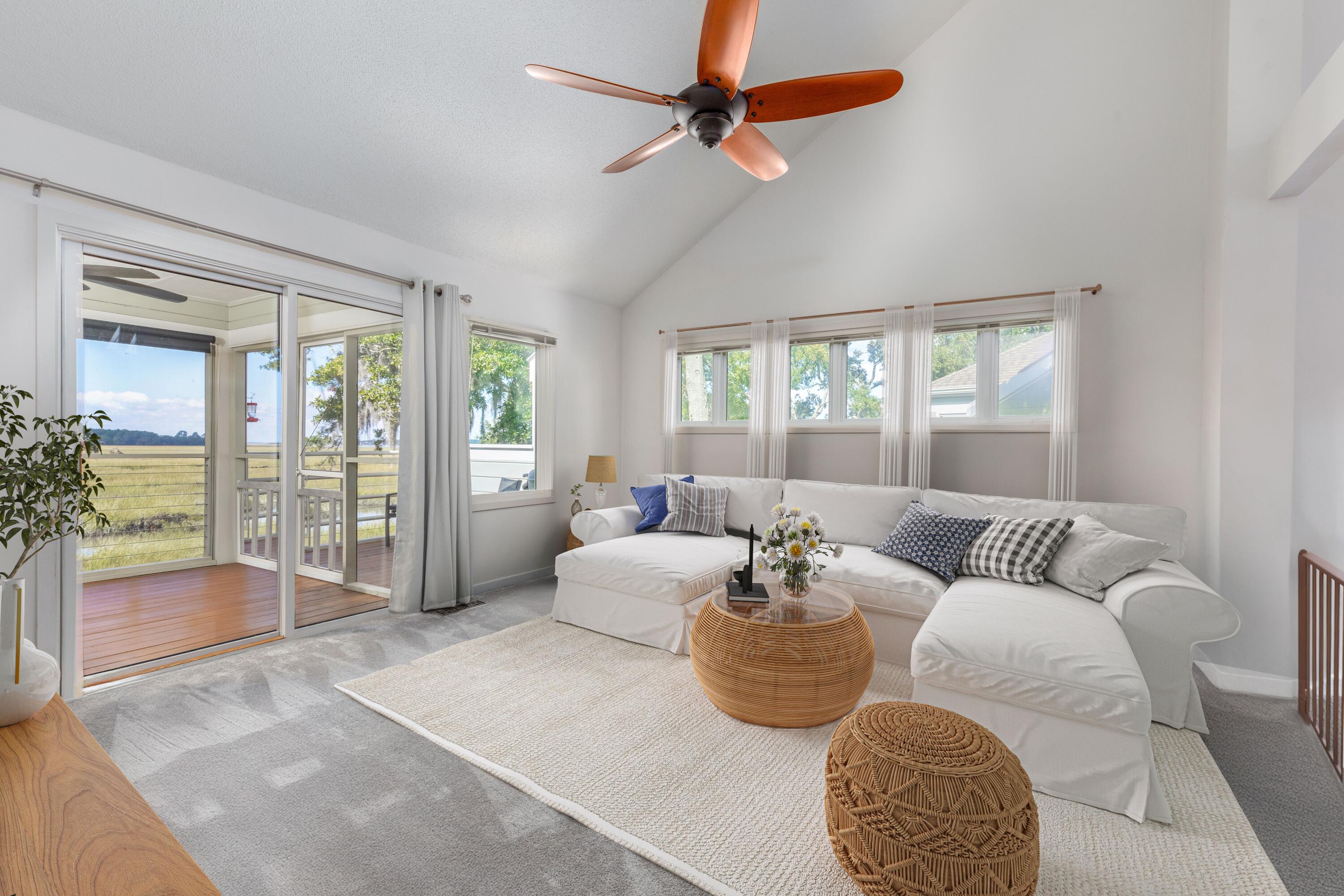 1712 Live Oak Park