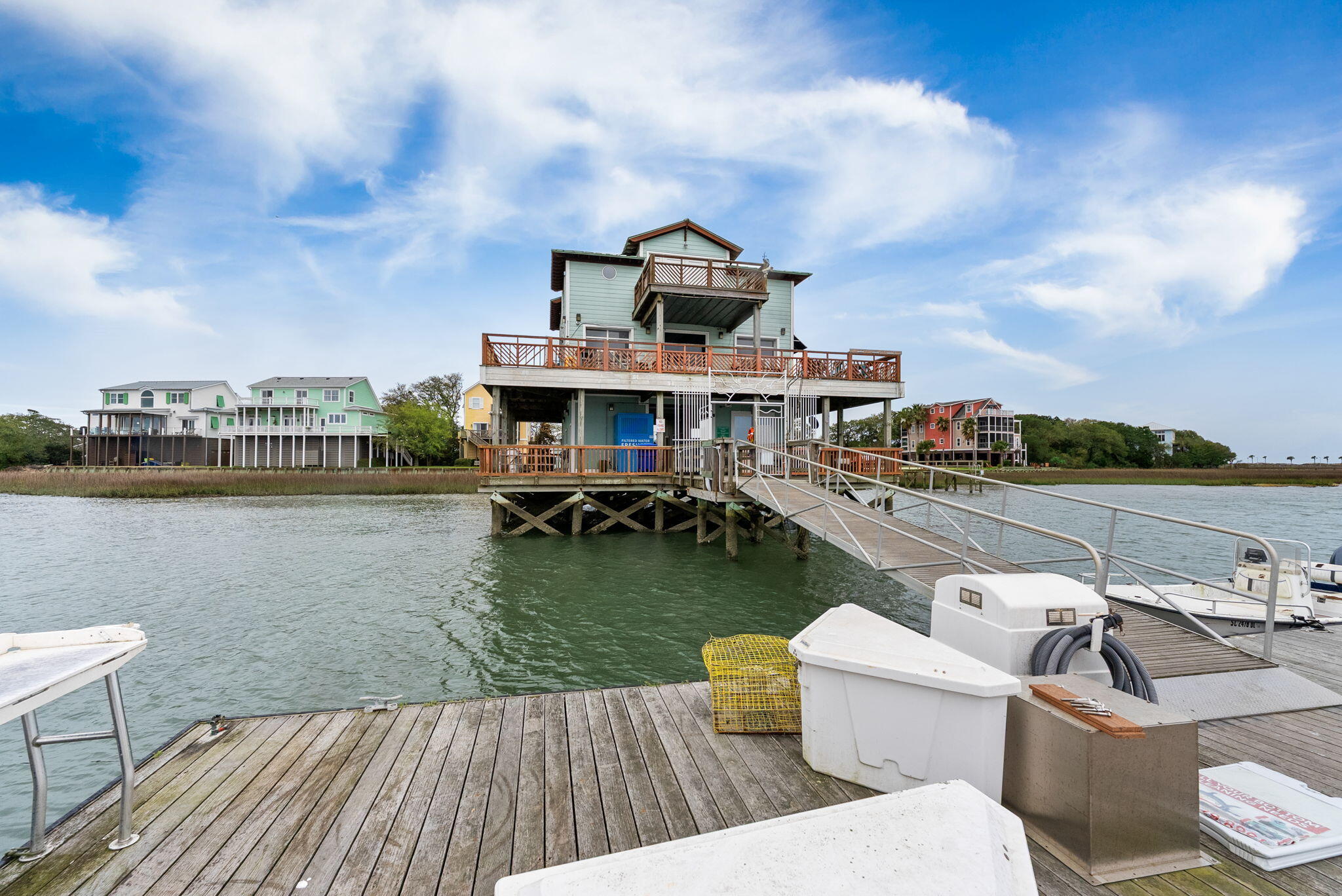 67 W We 10th Street D24