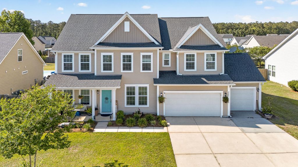 Photo of 2209 Pimlico Drive, Ridgeville, SC 29472 (MLS # 26014950)