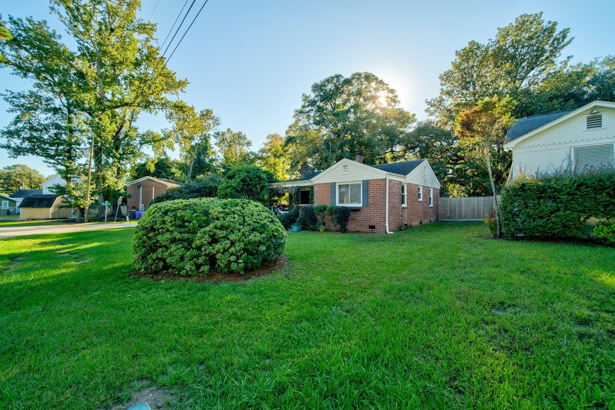 4435 Old Park Road