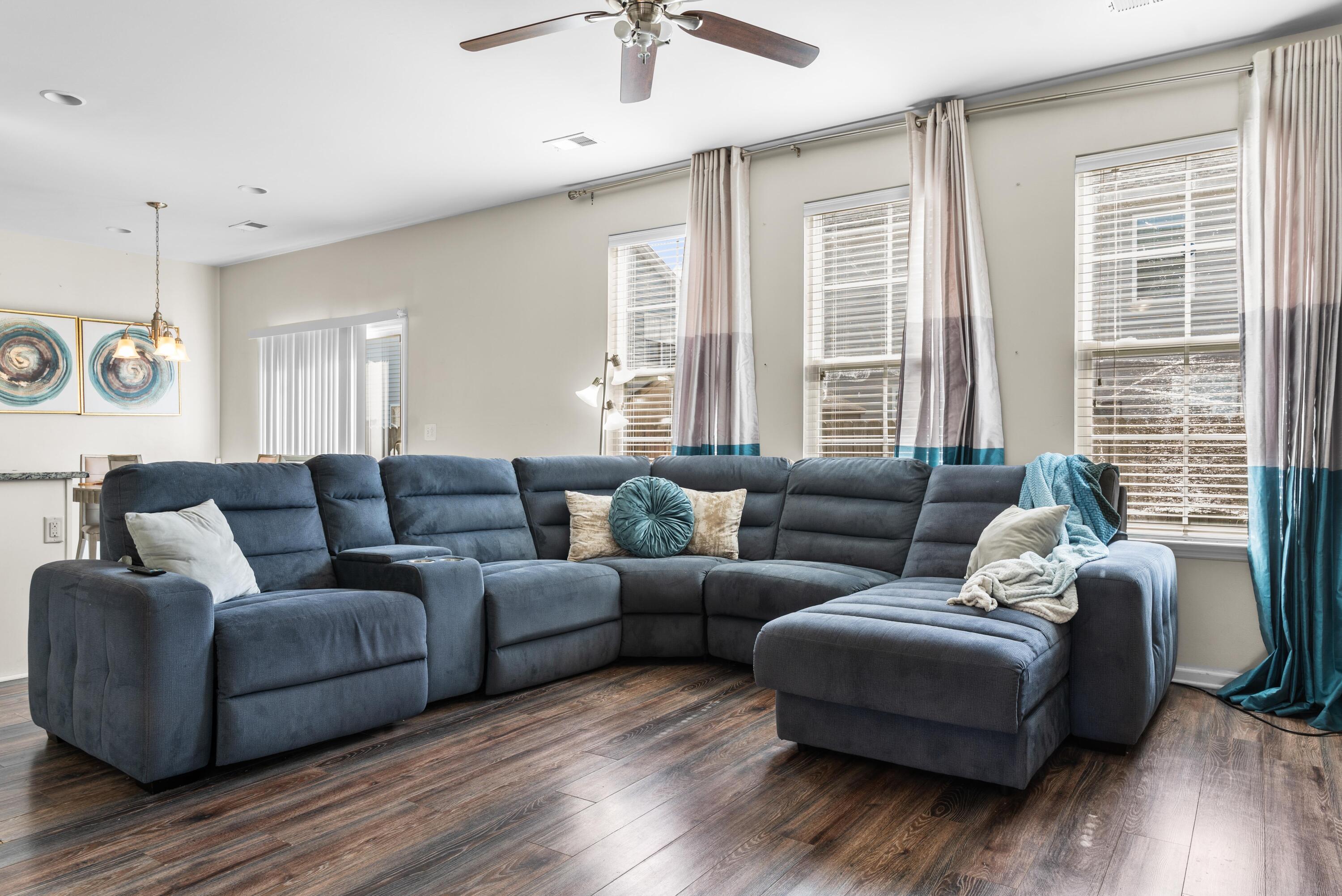 548 Pleasant Side Drive