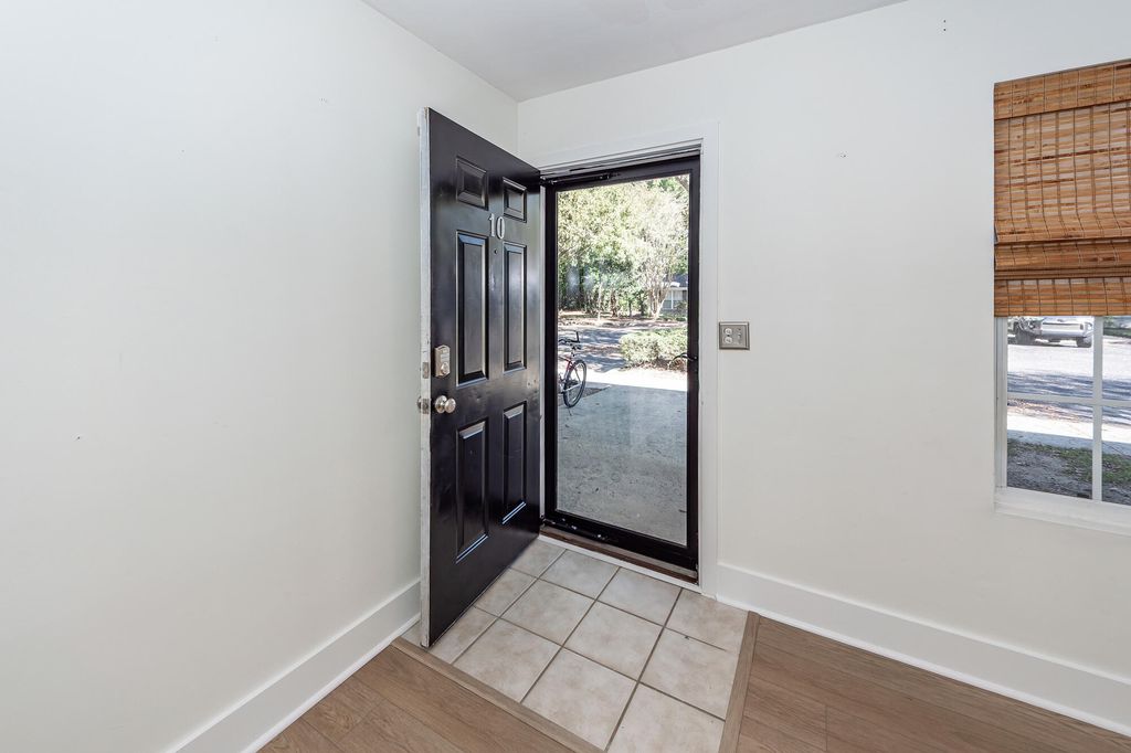Photo of 507 Stinson Drive #10d, Charleston, SC 29407 (MLS # 25028226)