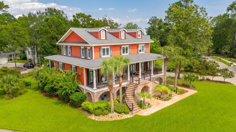 A home in Mount Pleasant