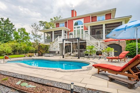 A home in Mount Pleasant