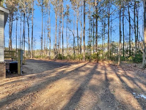 A home in Moncks Corner