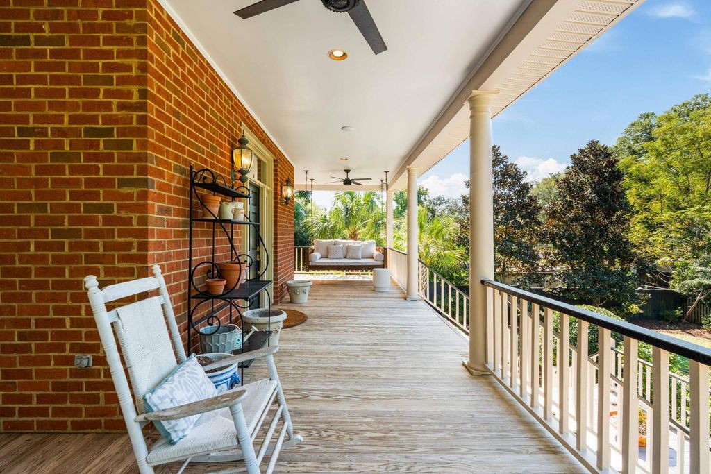 Photo of 520 Whilden Street, Mount Pleasant, SC 29464 (MLS # 25027763)