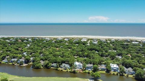 A home in Isle of Palms