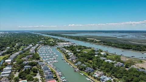 A home in Isle of Palms