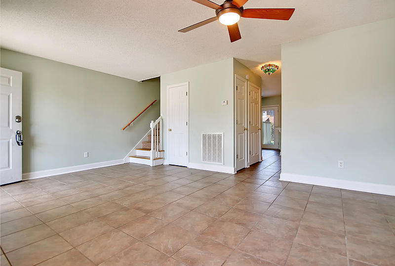 1403 Dove Run Drive B