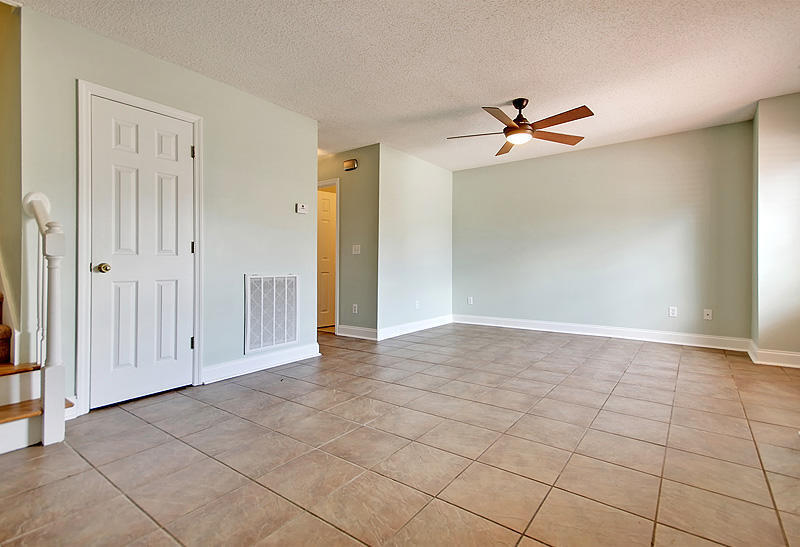 1403 Dove Run Drive B