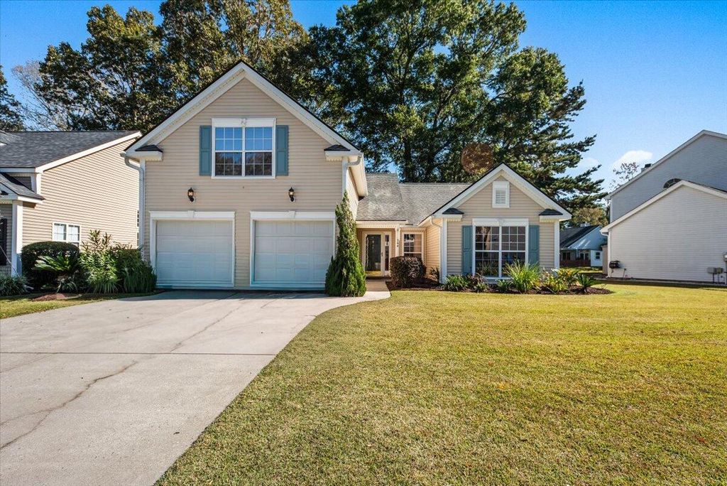 Photo of 364 Twelve Oak Drive, Charleston, SC 29414 (MLS # 25030436)