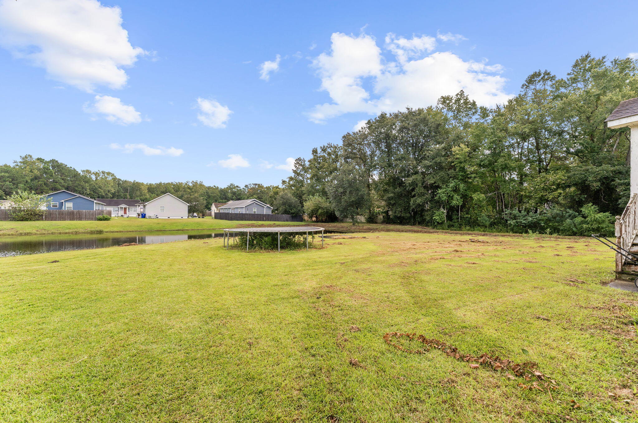 2557 Celestial Court