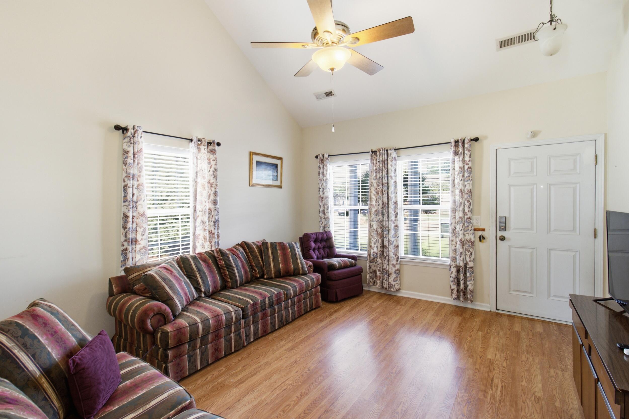128 Broad River Drive