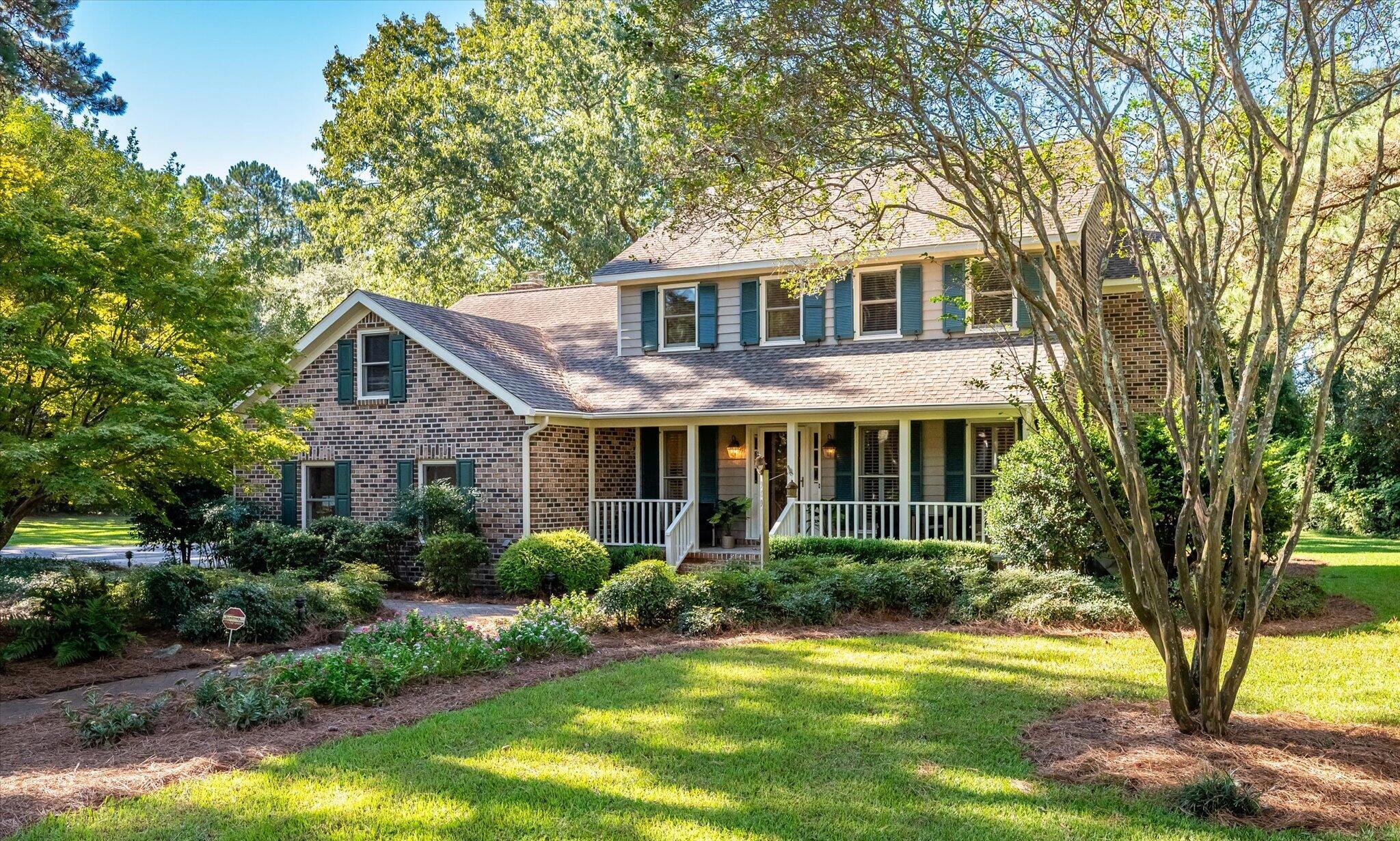 989 Three Trees Road