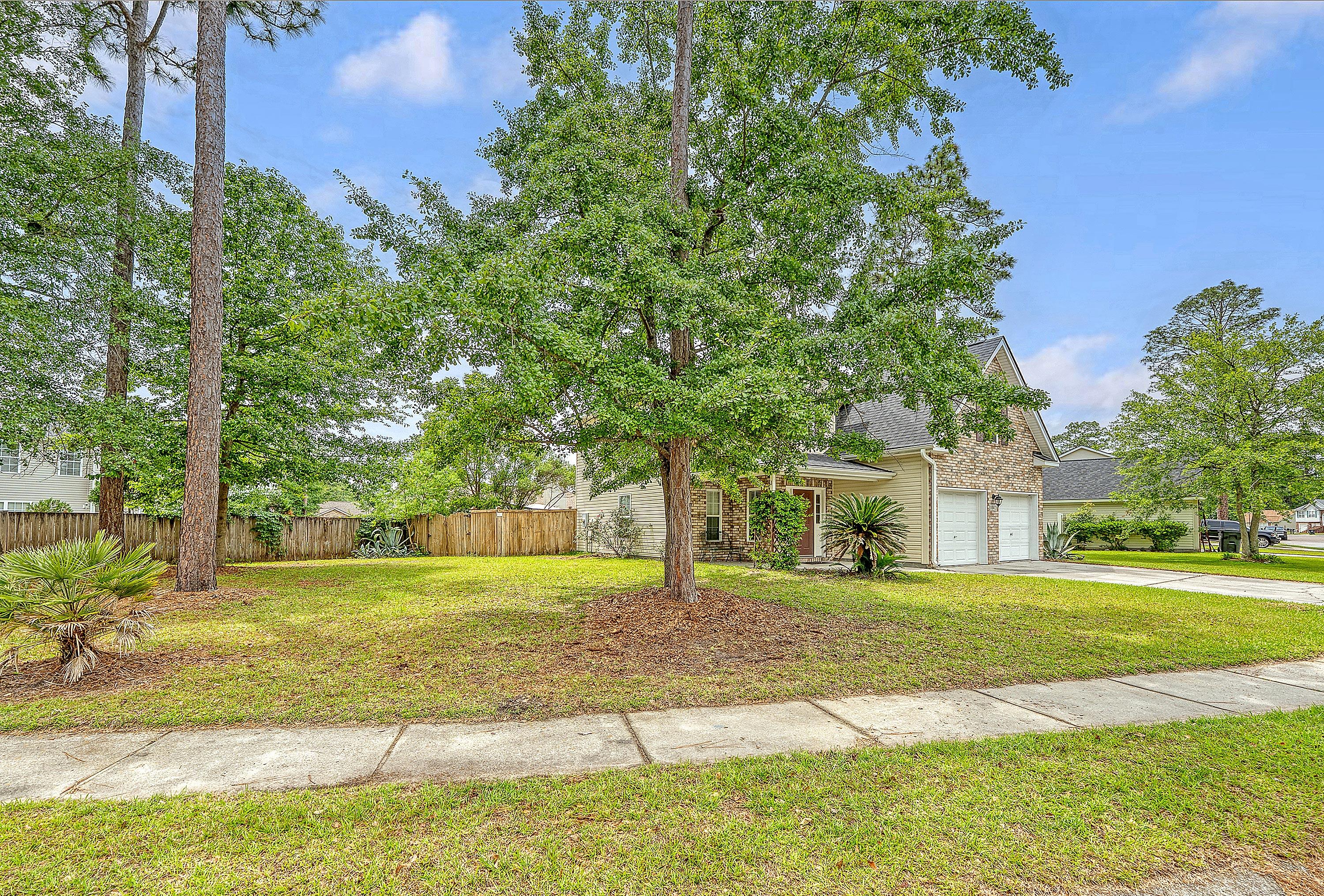 1042 Cobblestone Boulevard
