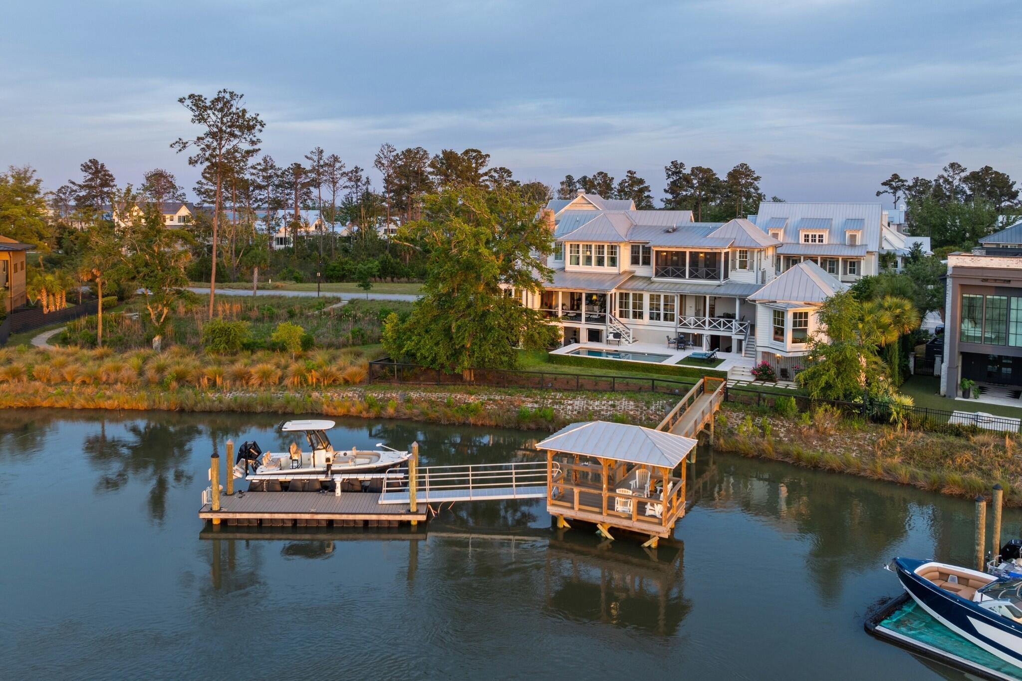 332 Bayley Road