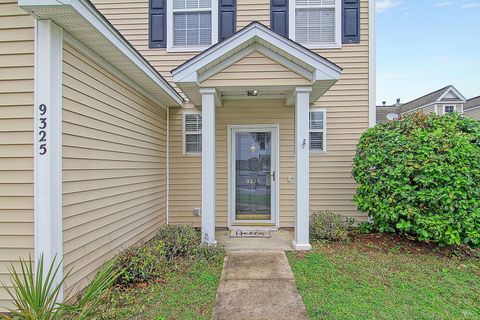 A home in Summerville