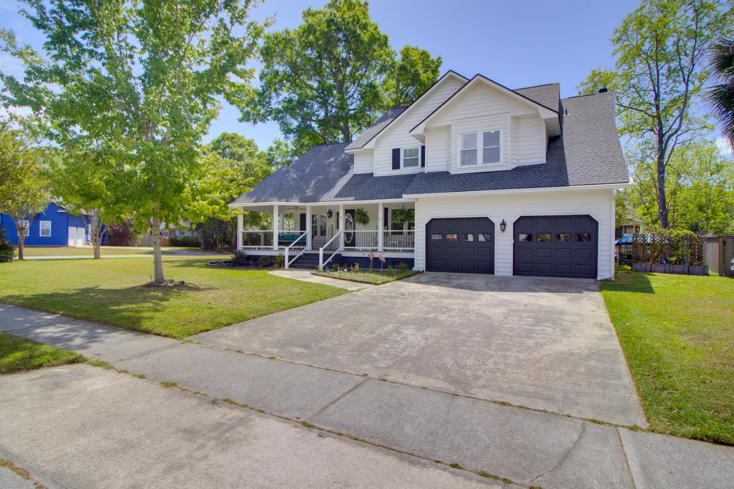 93 Shadowmoss Parkway