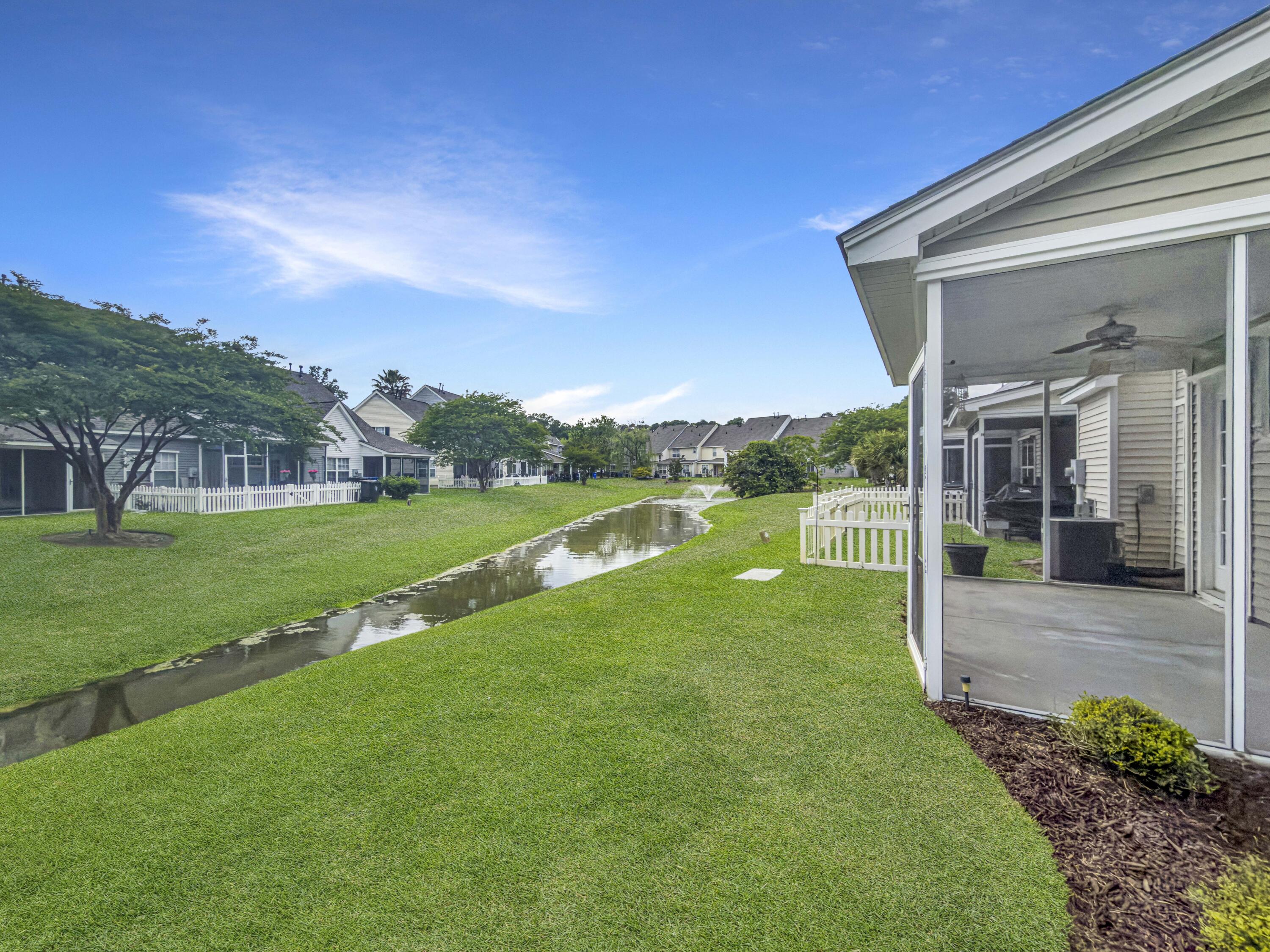 8696 Grassy Oak Trail